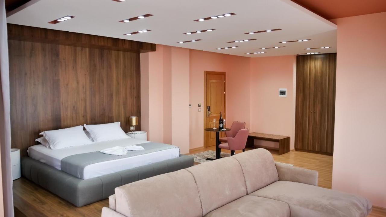 Elite Hotel Pogradec Ruang foto