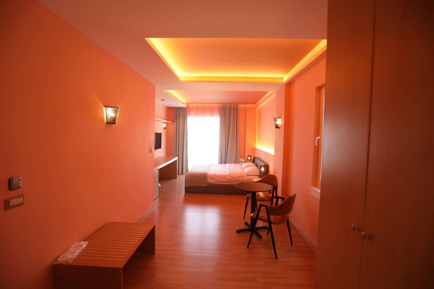 Elite Hotel Pogradec Bagian luar foto